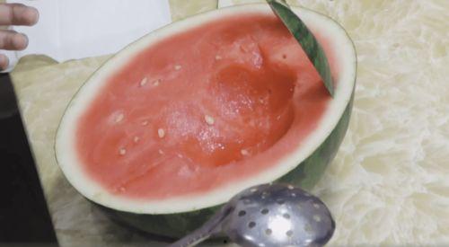 小灰vlog吃瓜,揭秘娱乐圈吃瓜背后的故事